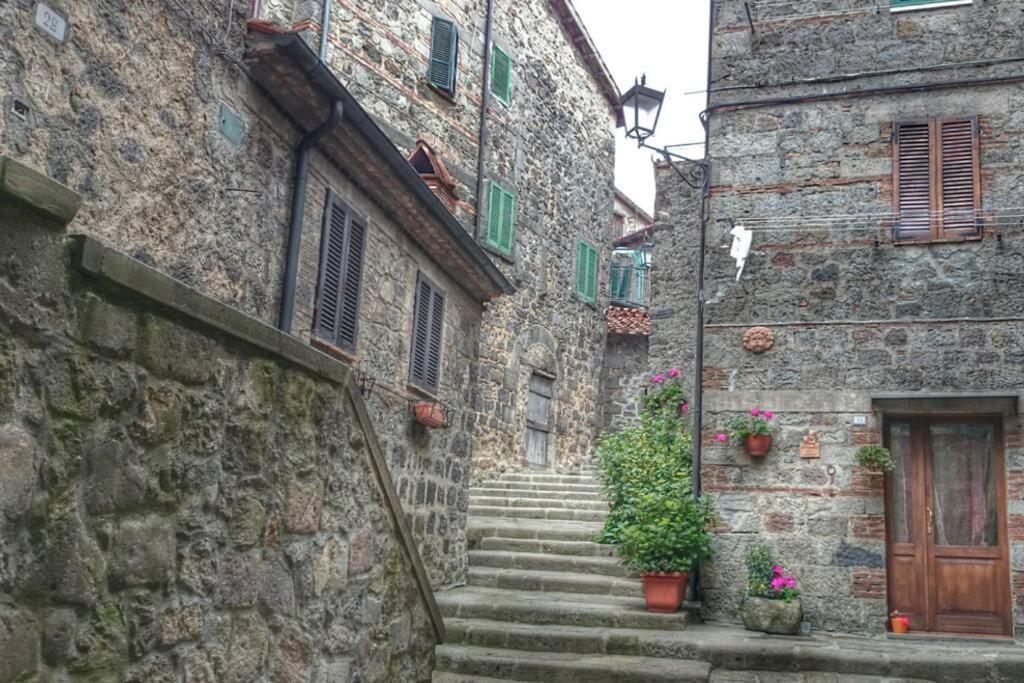 Апартаменты Santa Maria Ad Valetudinarium Аббадиа Сан Сальваторе Экстерьер фото